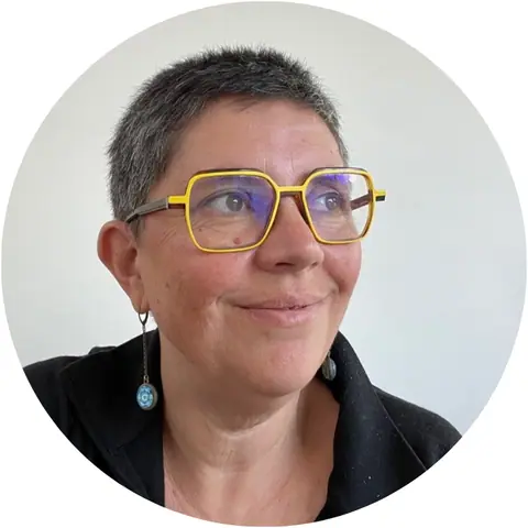 Portrait de Sophie Trihan, directrice et formatrice du CEEPHAO